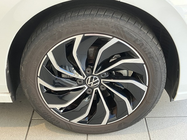 フォルクスワーゲン ゴルフ TDI アクティブ アドバンス プラチナム エディション ディーゼルターボの中古車