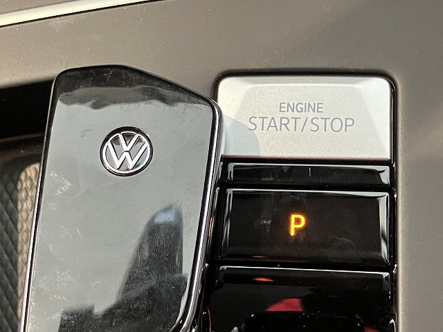 フォルクスワーゲン ゴルフ TDI アクティブ アドバンス プラチナム エディション ディーゼルターボの中古車
