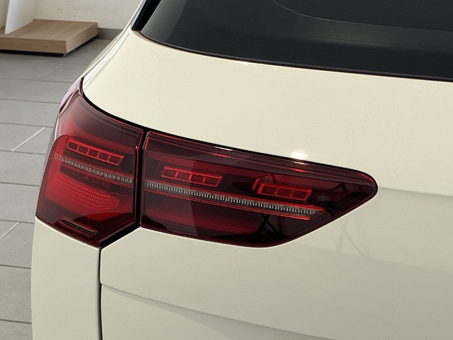 フォルクスワーゲン ゴルフヴァリアント TDI アクティブ アドバンス プラチナム エディション ディーゼルターボの中古車