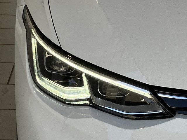 フォルクスワーゲン ゴルフヴァリアント TDI アクティブ アドバンス プラチナム エディション ディーゼルターボの中古車