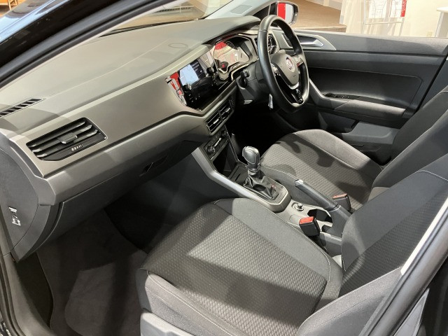 フォルクスワーゲン ポロ TSI コンフォートラインの中古車