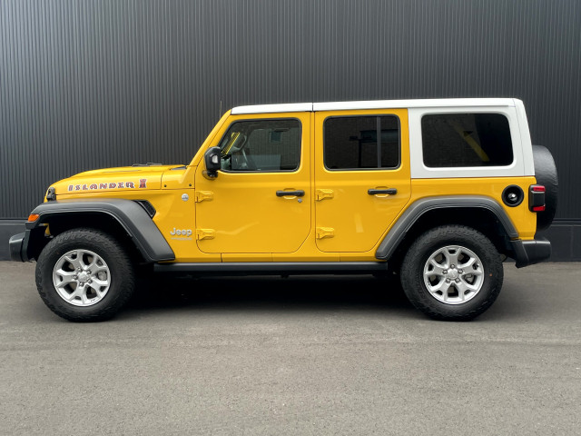 ジープ ラングラー アンリミテッド アイランダー 4WDの中古車