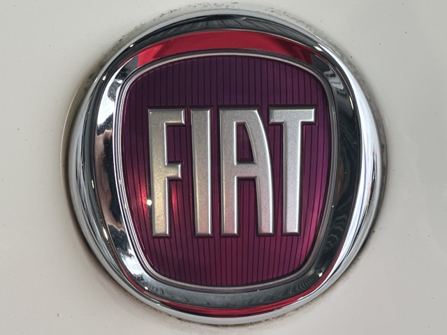 フィアット 500 スーパーポップ チョコムー エディションの中古車