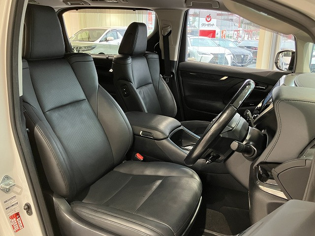 トヨタ アルファード 2.5 S Cパッケージの中古車