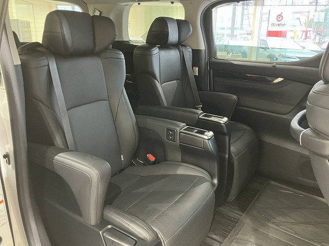 トヨタ アルファード 2.5 S Cパッケージの中古車