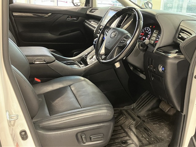 トヨタ アルファード 2.5 S Cパッケージの中古車