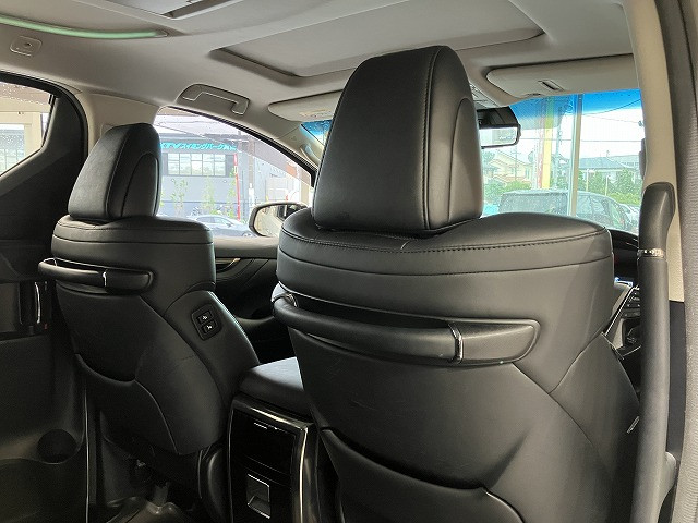トヨタ アルファード 2.5 S Cパッケージの中古車