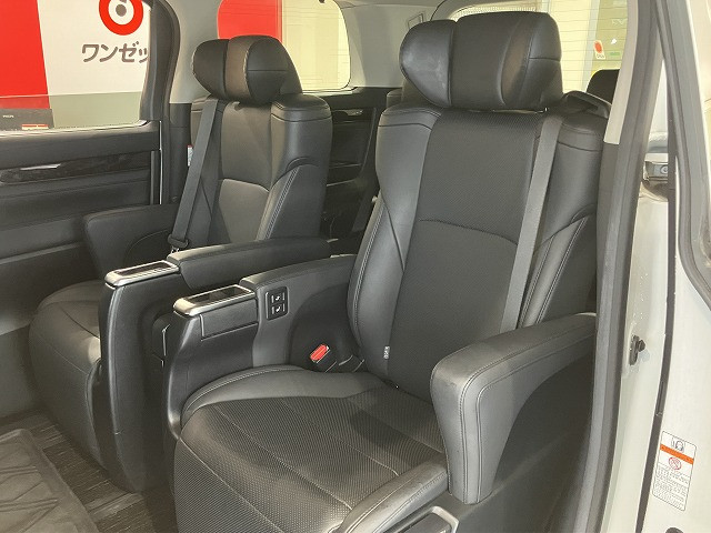 トヨタ アルファード 2.5 S Cパッケージの中古車
