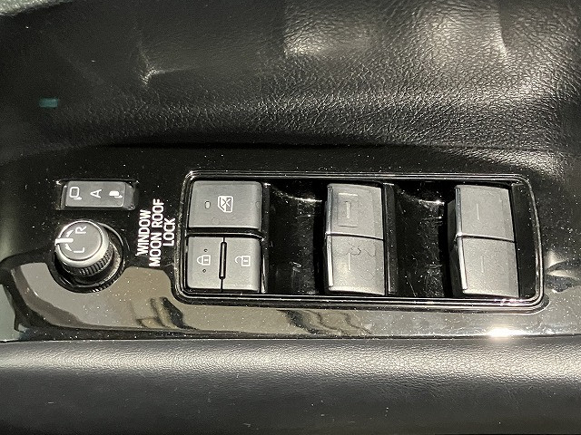 トヨタ アルファード 2.5 S Cパッケージの中古車