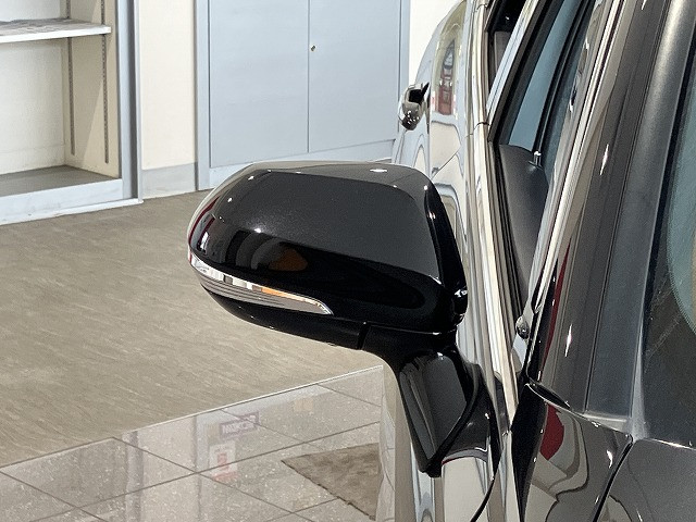 トヨタ クラウン ハイブリッド 3.5 G エグゼクティブの中古車