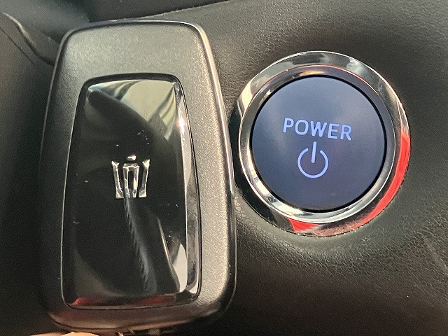 トヨタ クラウン ハイブリッド 3.5 G エグゼクティブの中古車