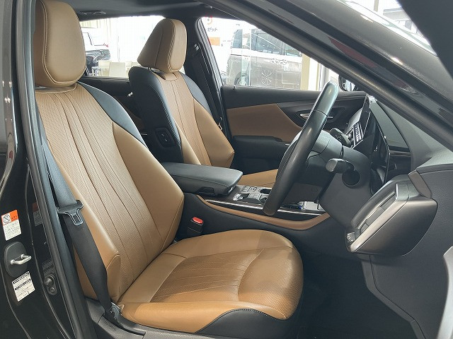 トヨタ クラウン ハイブリッド 3.5 G エグゼクティブの中古車