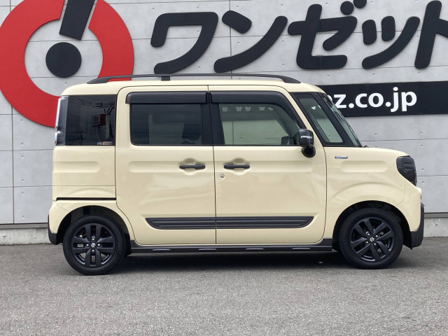 スズキ スペーシアギア 660 ギア ハイブリッド XZの中古車