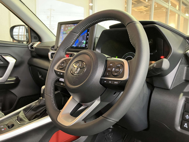 トヨタ ライズ ハイブリッド 1.2 Zの中古車