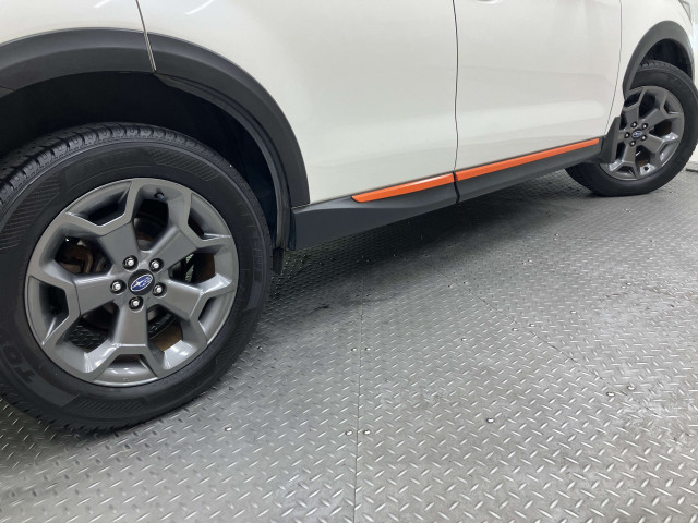 スバル フォレスター 2.0 エックスブレイク カラーアクセント仕様 4WDの中古車