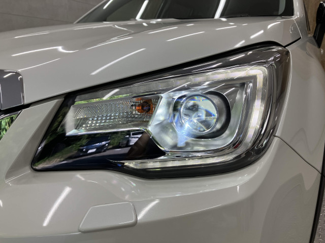 スバル フォレスター 2.0 エックスブレイク カラーアクセント仕様 4WDの中古車