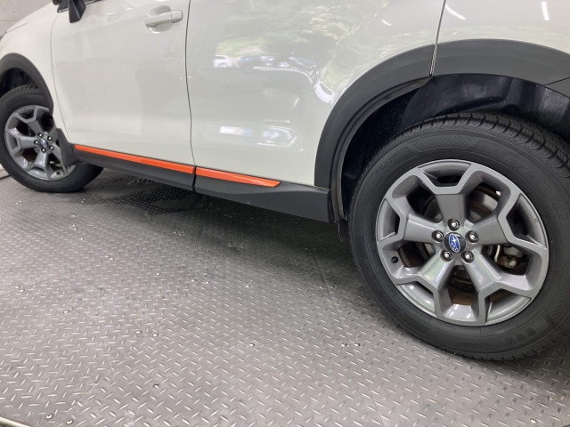スバル フォレスター 2.0 エックスブレイク カラーアクセント仕様 4WDの中古車