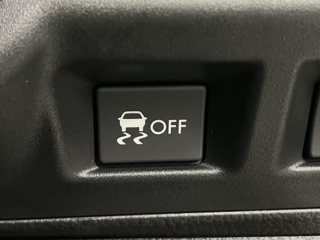 スバル フォレスター 2.0 エックスブレイク カラーアクセント仕様 4WDの中古車
