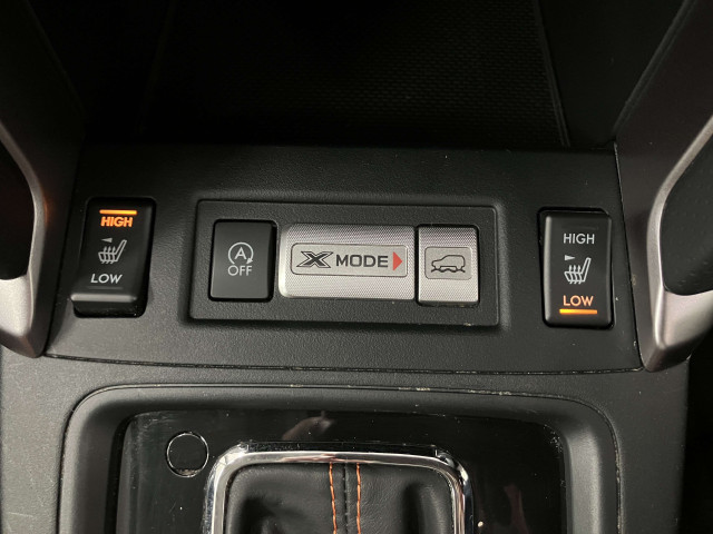 スバル フォレスター 2.0 エックスブレイク カラーアクセント仕様 4WDの中古車