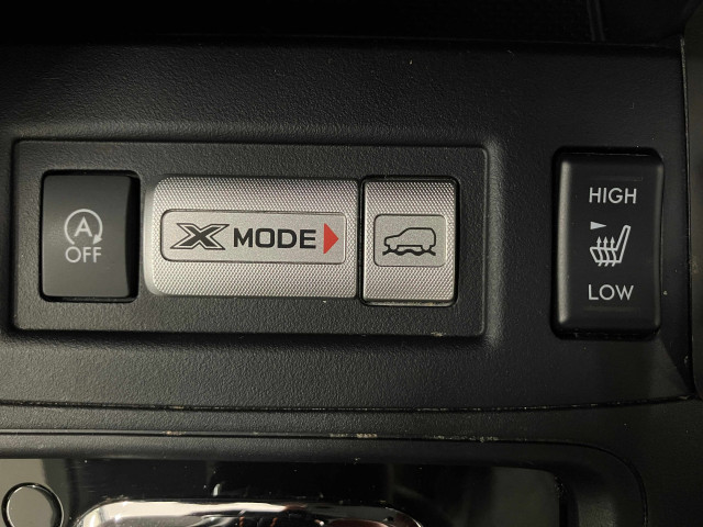スバル フォレスター 2.0 エックスブレイク カラーアクセント仕様 4WDの中古車