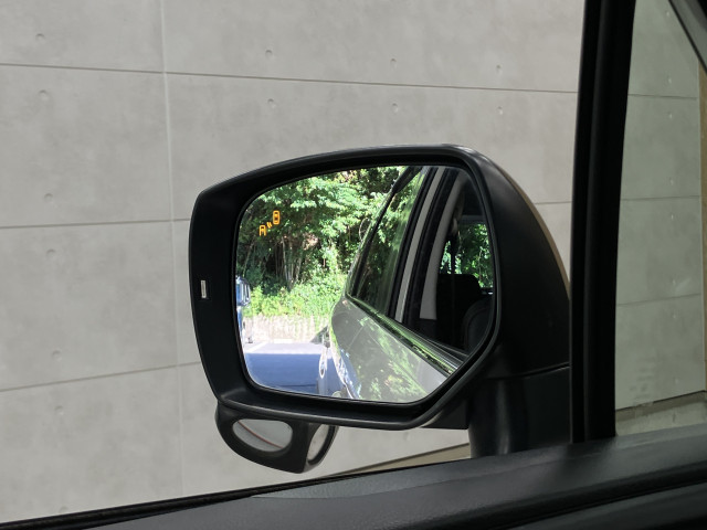 スバル フォレスター 2.0 エックスブレイク カラーアクセント仕様 4WDの中古車