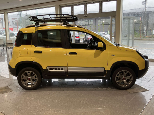 フィアット パンダ クロス 4×4 4WDの中古車
