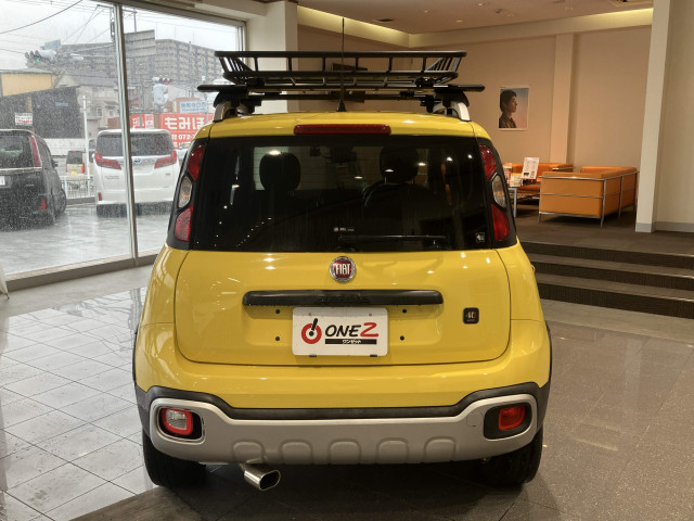 フィアット パンダ クロス 4×4 4WDの中古車