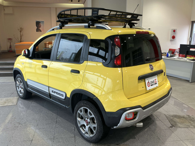 フィアット パンダ クロス 4×4 4WDの中古車