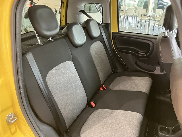 フィアット パンダ クロス 4×4 4WDの中古車
