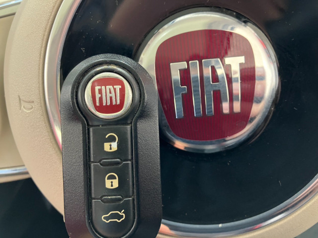 フィアット 500 ツインエア ラウンジの中古車
