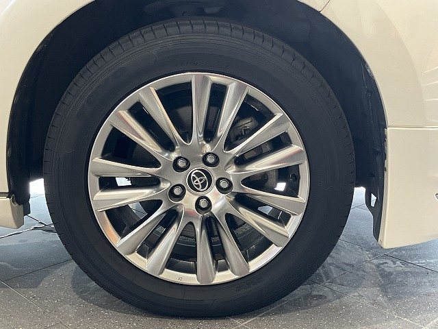 トヨタ ハリアー 2.0 プレミアムの中古車