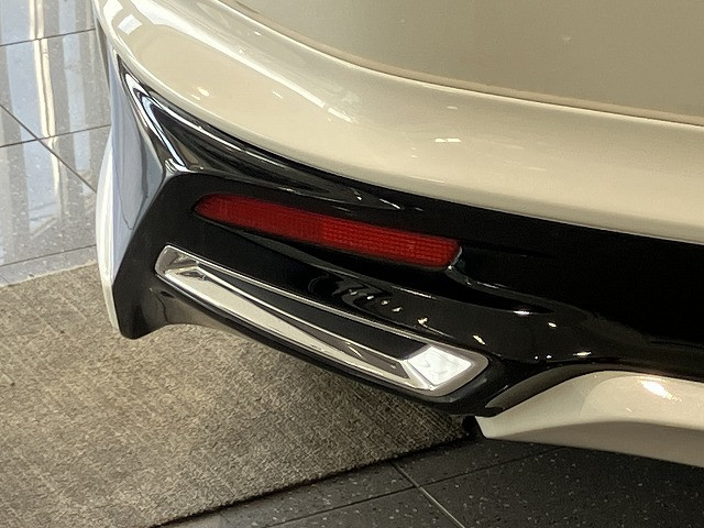 トヨタ ハリアー 2.0 プレミアムの中古車
