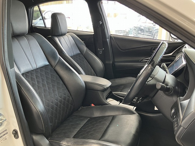 トヨタ ハリアー 2.0 プレミアムの中古車