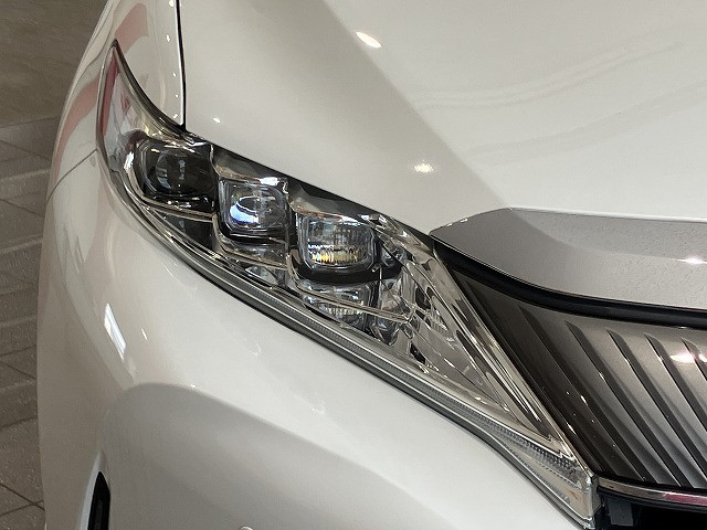 トヨタ ハリアー 2.0 プレミアムの中古車