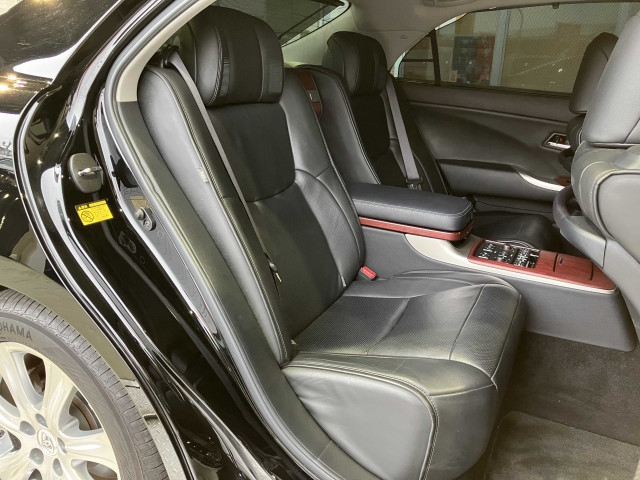 トヨタ クラウンマジェスタ 4.6 Gタイプ Fパッケージの中古車