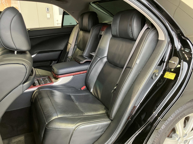 トヨタ クラウンマジェスタ 4.6 Gタイプ Fパッケージの中古車