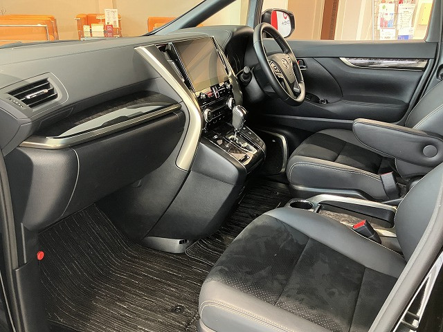 トヨタ アルファード 2.5 S タイプゴールドⅢの中古車