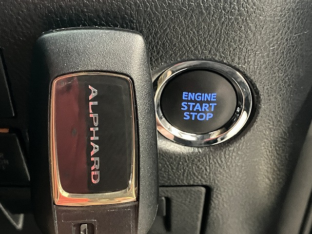 トヨタ アルファード 2.5 S タイプゴールドⅢの中古車