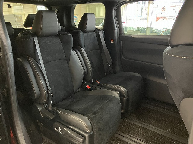 トヨタ アルファード 2.5 S タイプゴールドⅢの中古車