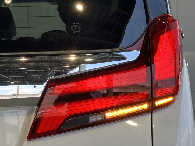 トヨタ アルファード 2.5 S Cパッケージの中古車
