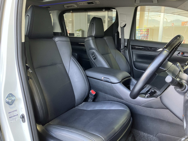 トヨタ アルファード 2.5 S Cパッケージの中古車