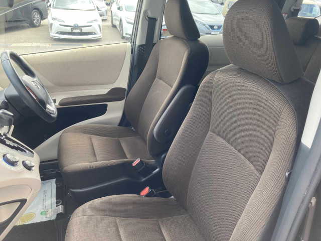 トヨタ シエンタ 1.5 Gの中古車