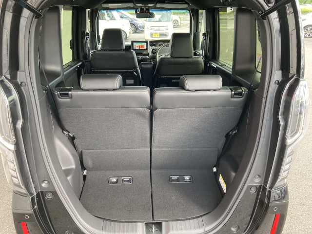 ホンダ N-BOX 660 L ターボの中古車