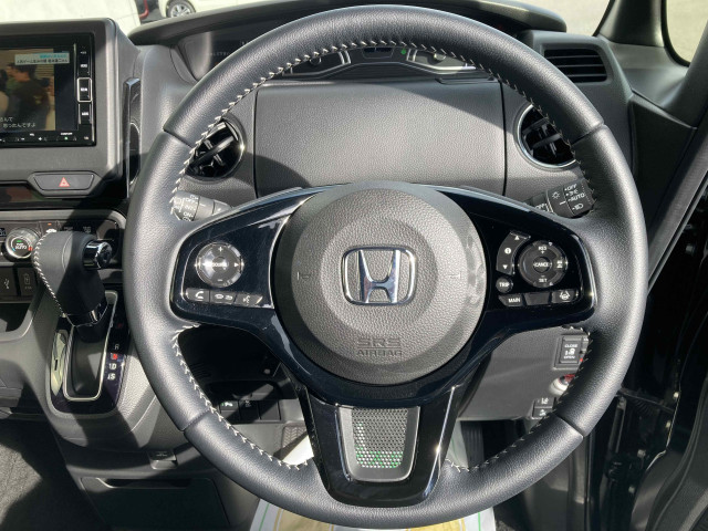 ホンダ N-BOX 660 L ターボの中古車