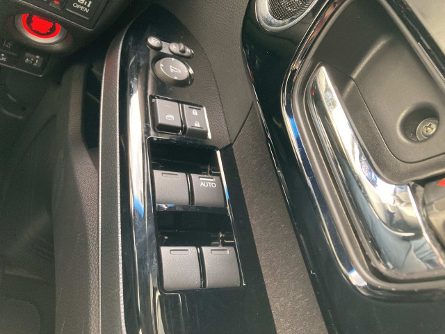 ホンダ N-BOX 660 L ターボの中古車