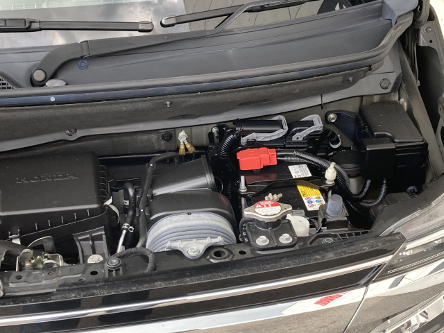 ホンダ N-BOX 660 L ターボの中古車