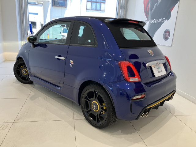 アバルト 595C ピスタの中古車