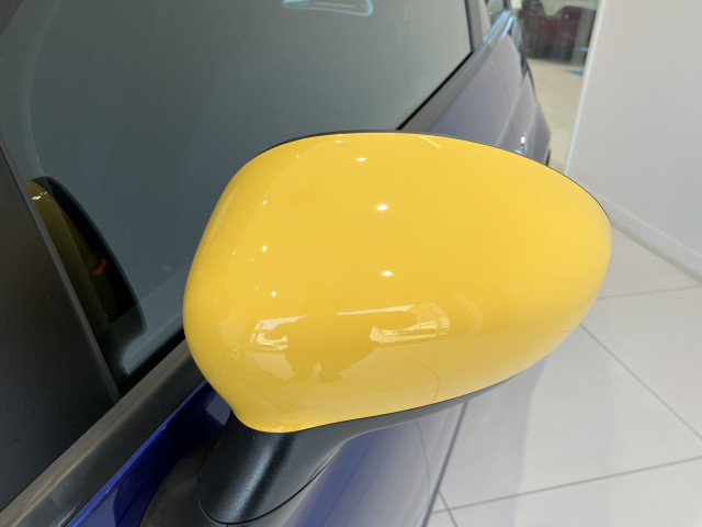 アバルト 595C ピスタの中古車