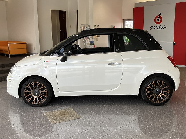 フィアット 500C 120th タキシードの中古車