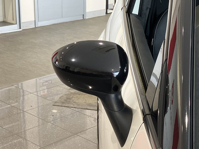 フィアット 500C 120th タキシードの中古車